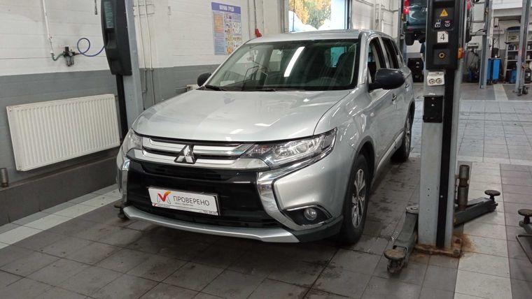 Mitsubishi Outlander 2018 года, 72 457 км - вид 1