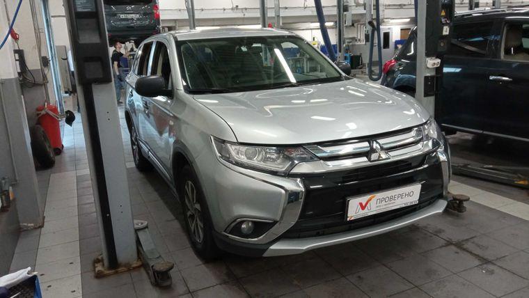 Mitsubishi Outlander 2018 года, 72 457 км - вид 2