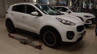 Kia Sportage 2018 года, 202 036 км - вид 1
