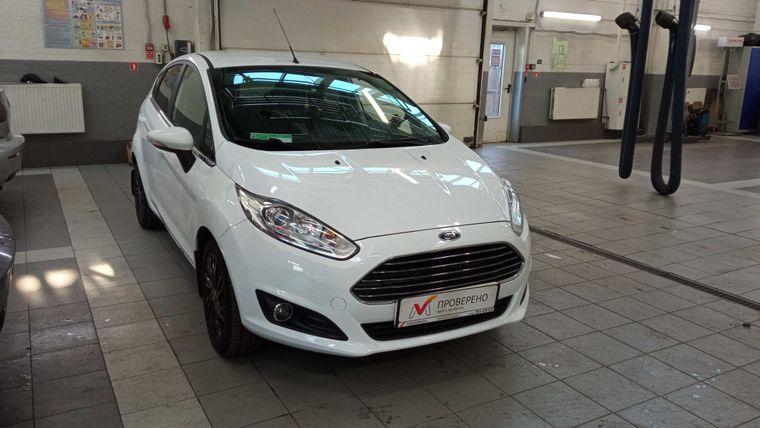 Ford Fiesta 2015 года, 105 000 км - вид 2