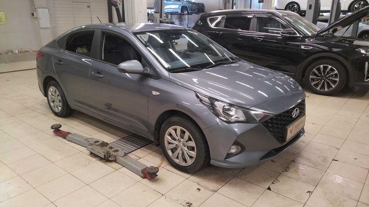 Hyundai Solaris 2020 года, 55 405 км - вид 2
