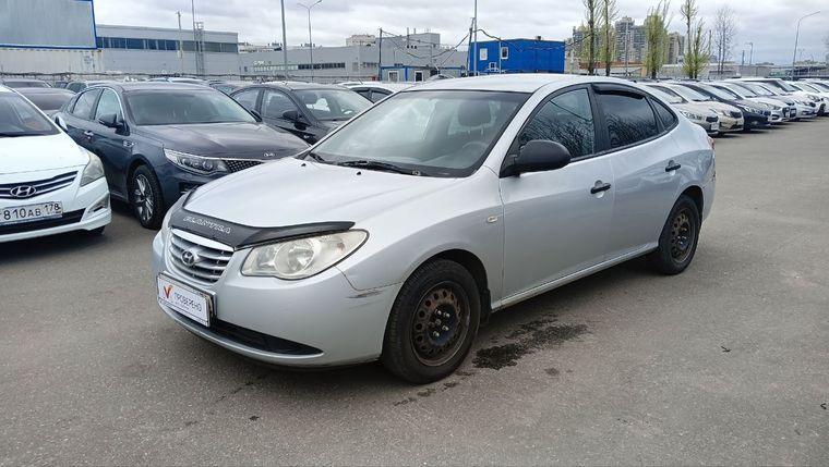 Hyundai Elantra, 2010