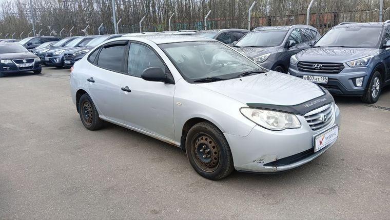 Hyundai Elantra, 2010 - вид 2
