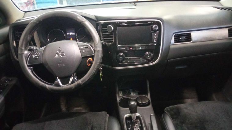 Mitsubishi Outlander,  - вид 4
