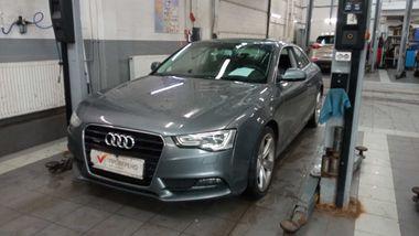 Audi A5 2013 года, 119 237 км - вид 1