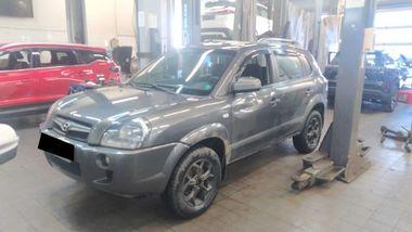 Hyundai Tucson 2008 года, 175 110 км - вид 1