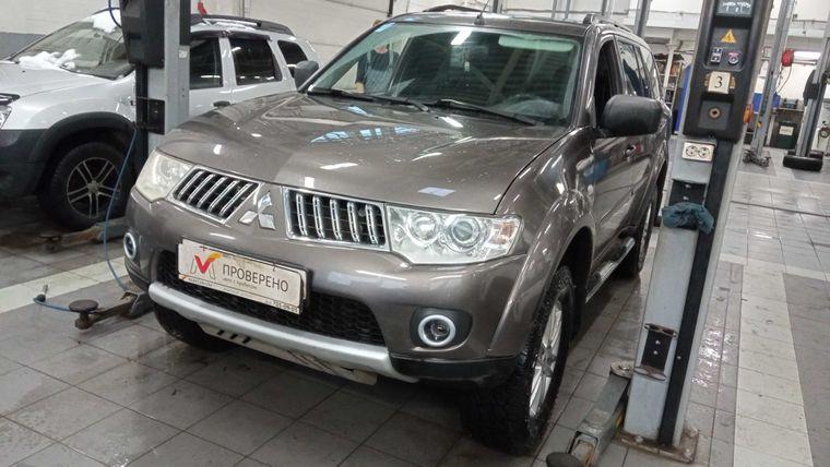 Mitsubishi Pajero Sport 2012 года, 113 155 км - вид 1