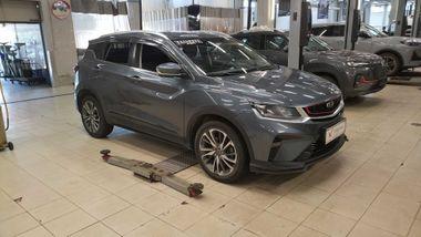 Geely Coolray 2021 года, 80 000 км - вид 2