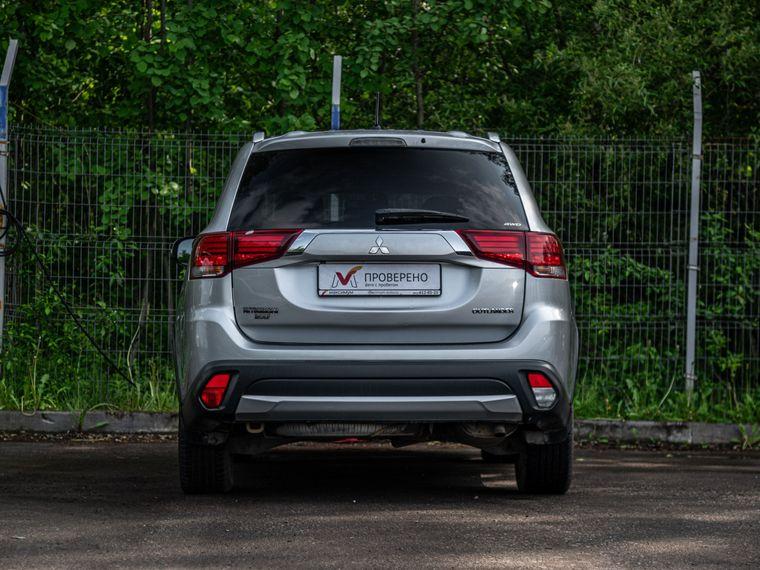 Mitsubishi Outlander, 2016 - вид 3