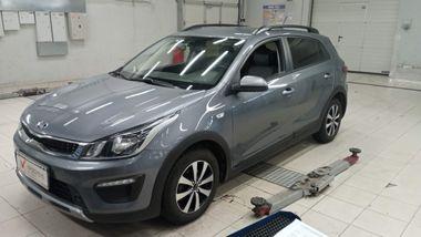 Kia Rio X-Line 2018 года, 68 475 км - вид 1