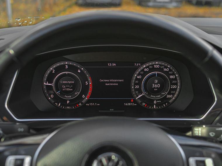 Volkswagen Tiguan,  - вид 4