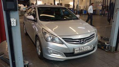 Hyundai Solaris 2015 года, 155 317 км - вид 2
