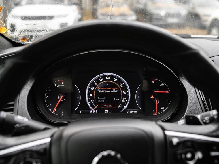 Opel Insignia,  - вид 4