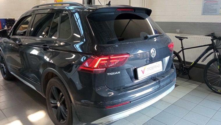 Volkswagen Tiguan,  - вид 3