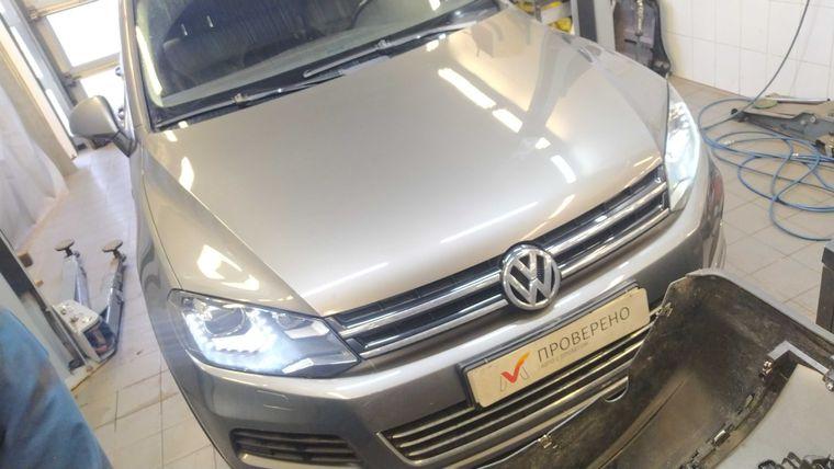 Volkswagen Touareg 2014 года, 199 973 км - вид 2