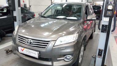 Toyota RAV4 2010 года, 193 150 км - вид 1