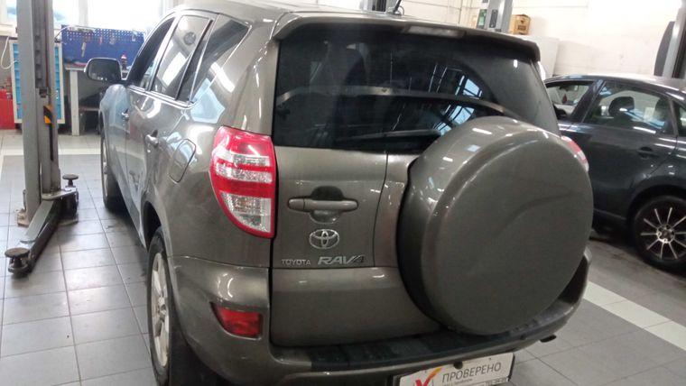 Toyota RAV4,  - вид 3