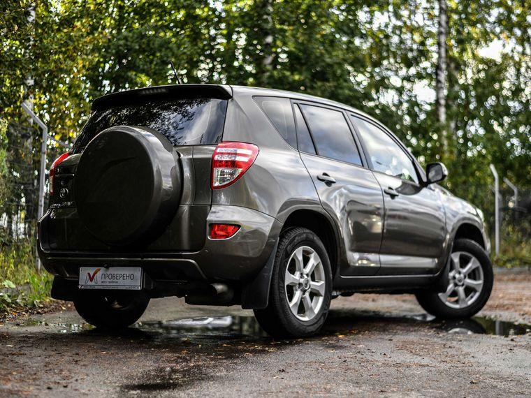 Toyota RAV4,  - вид 1