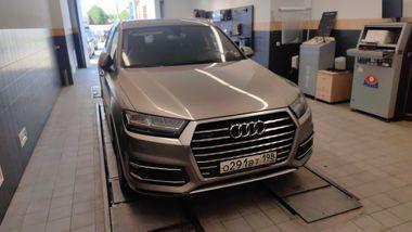 Audi Q7 2016 года, 257 388 км - вид 1