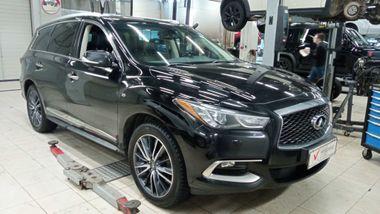 Infiniti QX60 2017 года, 193 095 км - вид 2