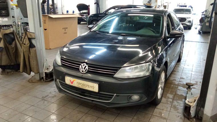 Volkswagen Jetta, 2013