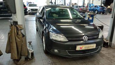 Volkswagen Jetta 2013 года, 232 960 км - вид 2
