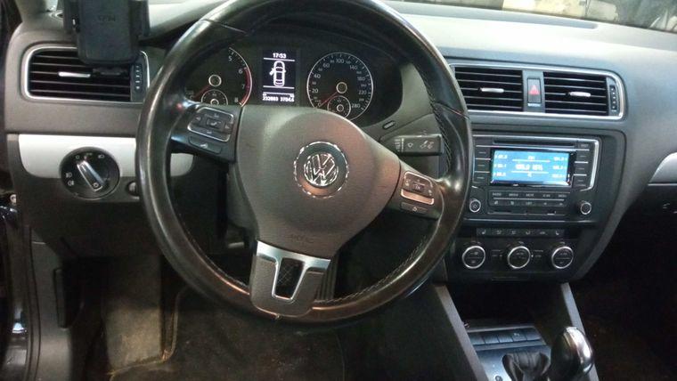 Volkswagen Jetta, 2013 - вид 4