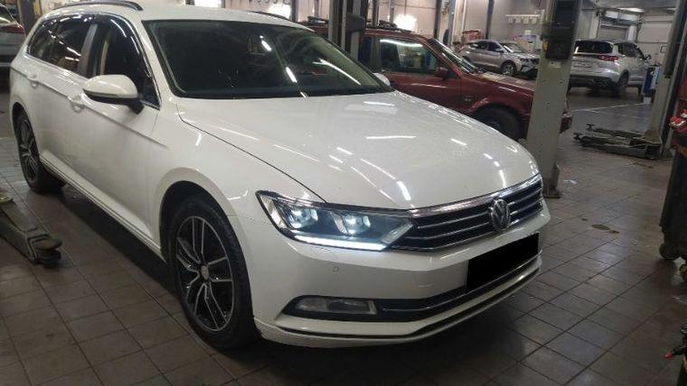 Volkswagen Passat,  - вид 1