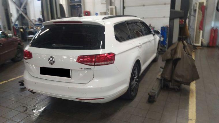 Volkswagen Passat,  - вид 2