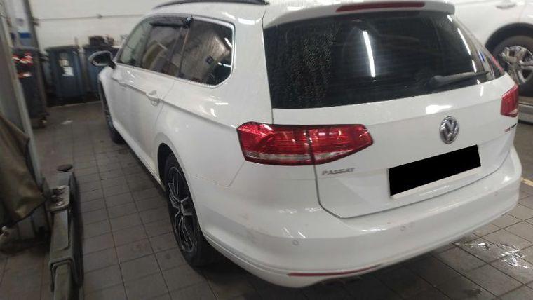 Volkswagen Passat,  - вид 3