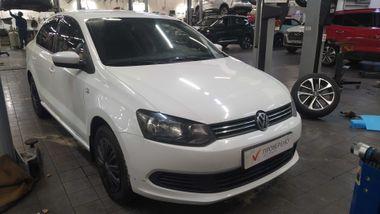 Volkswagen Polo 2013 года, 171 577 км - вид 1