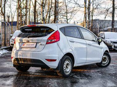 Ford Fiesta 2011 года, 157 799 км - вид 2