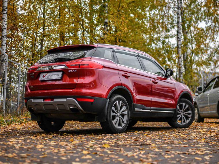 Geely Atlas,  - вид 1