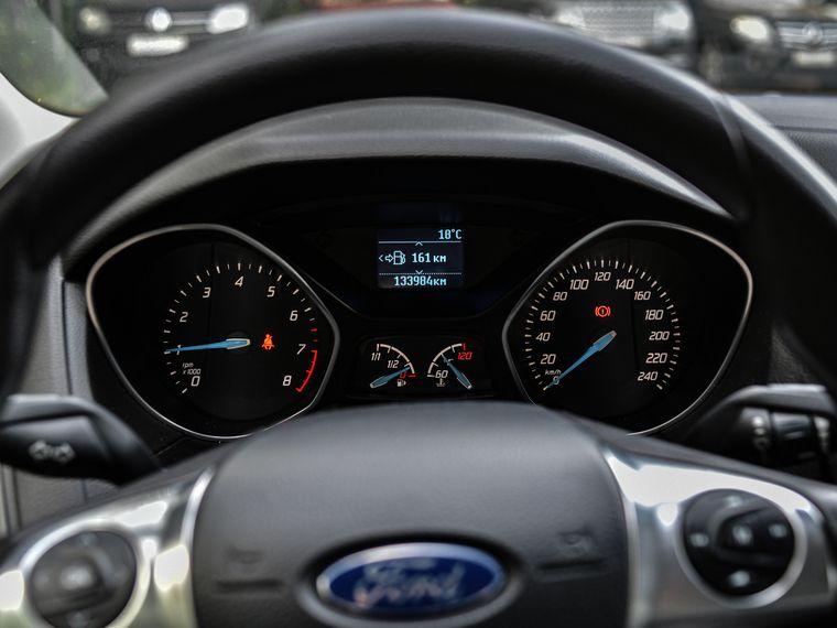 Ford Focus,  - вид 4