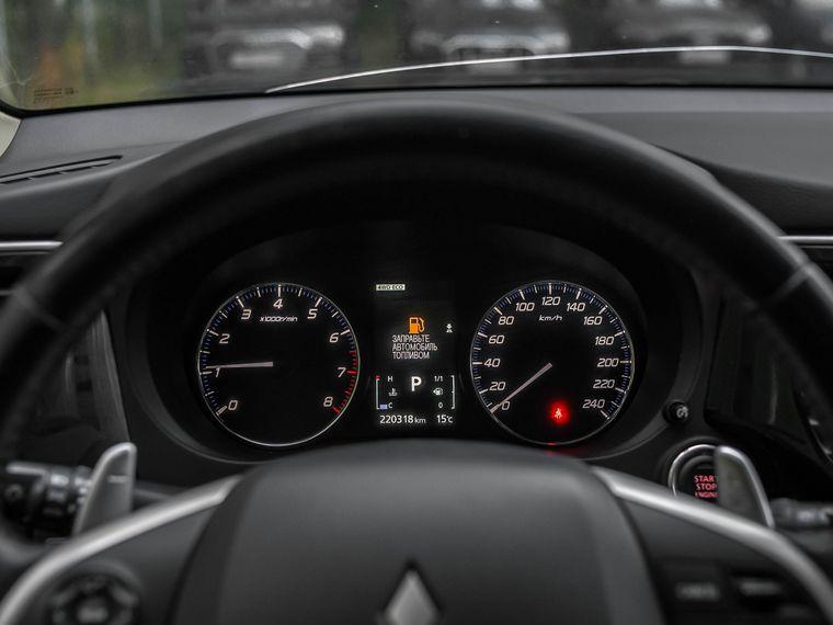 Mitsubishi Outlander,  - вид 4