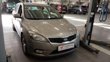 Kia Ceed 2010 года, 213 002 км - вид 2