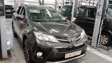 Toyota RAV4 2015 года, 189 198 км - вид 2