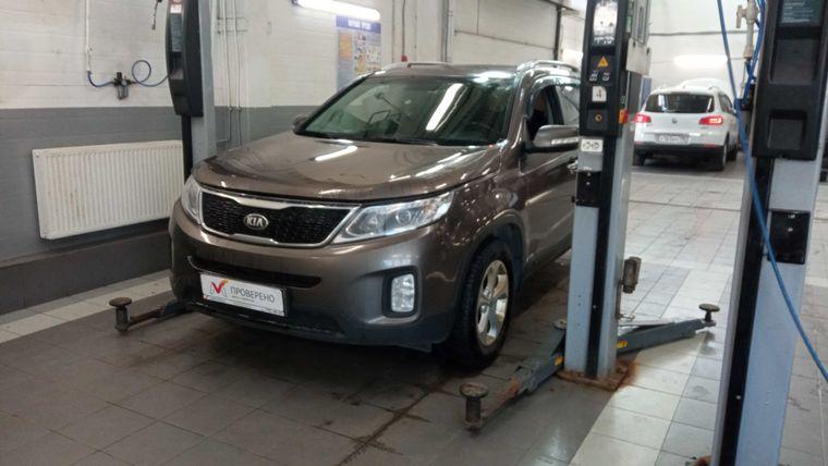 KIA Sorento 2017 года, 160 500 км - вид 1