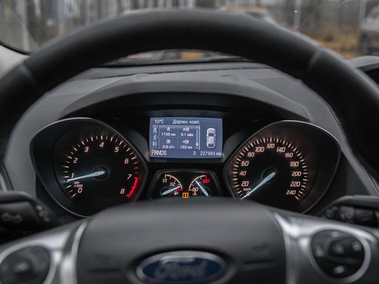 Ford Kuga,  - вид 4
