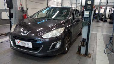 Peugeot 308 2011 года, 223 135 км - вид 1