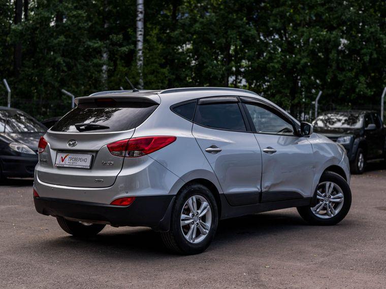 Hyundai ix35 2011 года, 207 182 км - вид 2