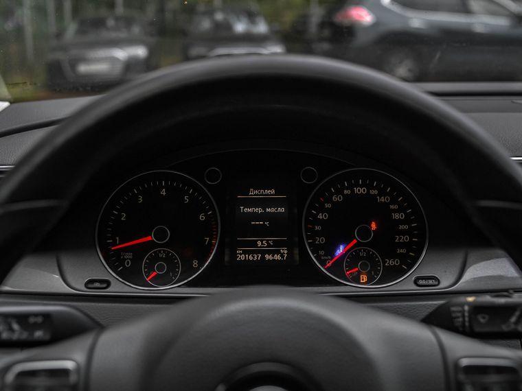 Volkswagen Passat,  - вид 4