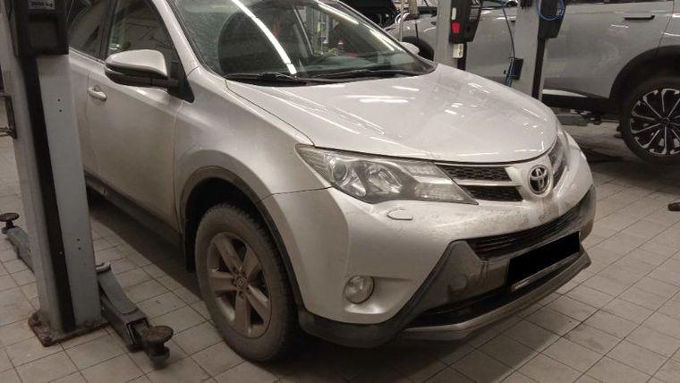 Toyota RAV4 2014 года, 144 370 км - вид 2