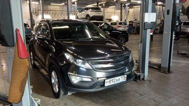 Kia Sportage 2013 года, 220 500 км - вид 2