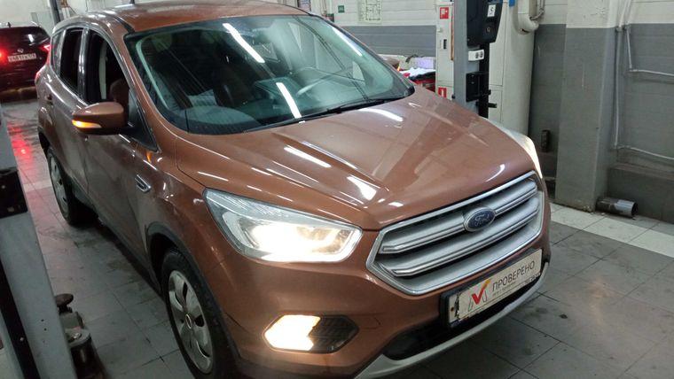 Ford Kuga,  - вид 1