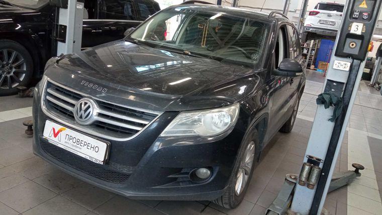 Volkswagen Tiguan 2011 года, 258 958 км - вид 1