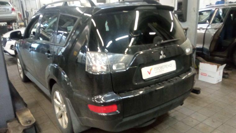 Mitsubishi Outlander,  - вид 3