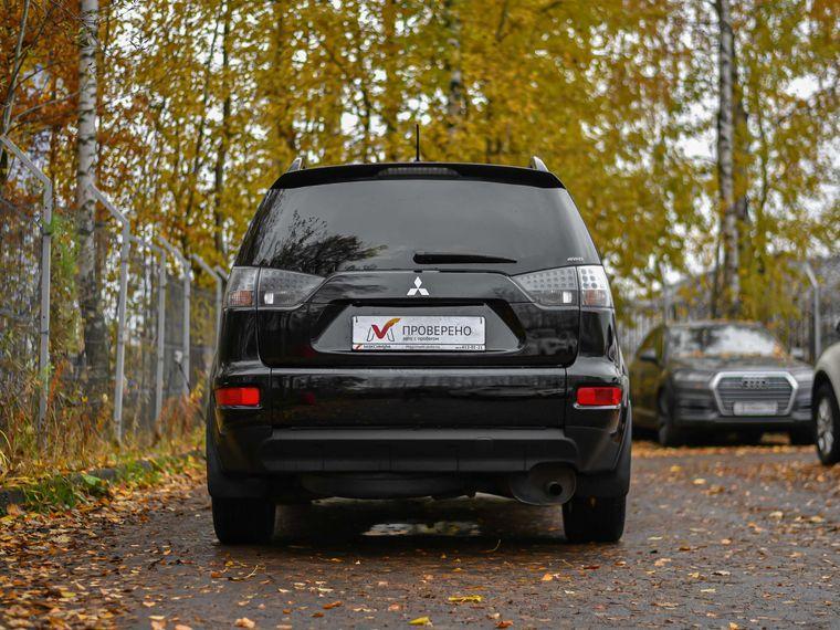 Mitsubishi Outlander,  - вид 3