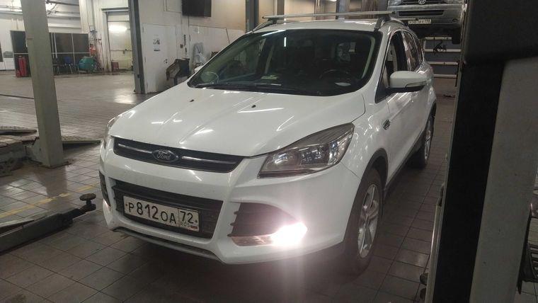 Ford Kuga 2015 года, 285 851 км - вид 2