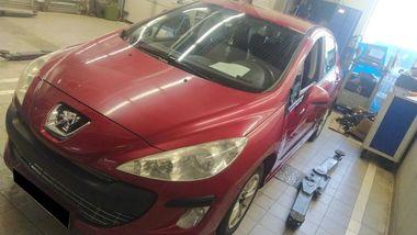 Peugeot 308 2010 года, 231 483 км - вид 1